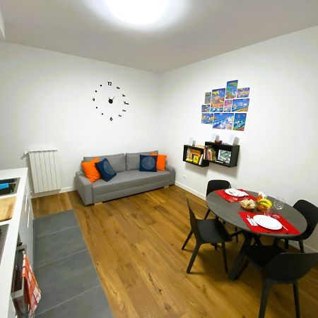 Charming Newly Renovated Apartment フィレンツェ エクステリア 写真