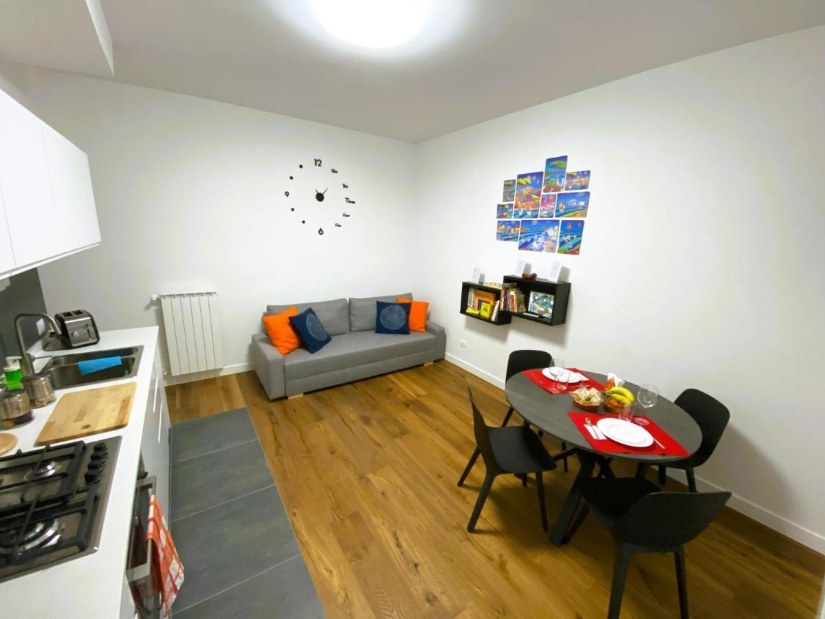 Charming Newly Renovated Apartment フィレンツェ エクステリア 写真